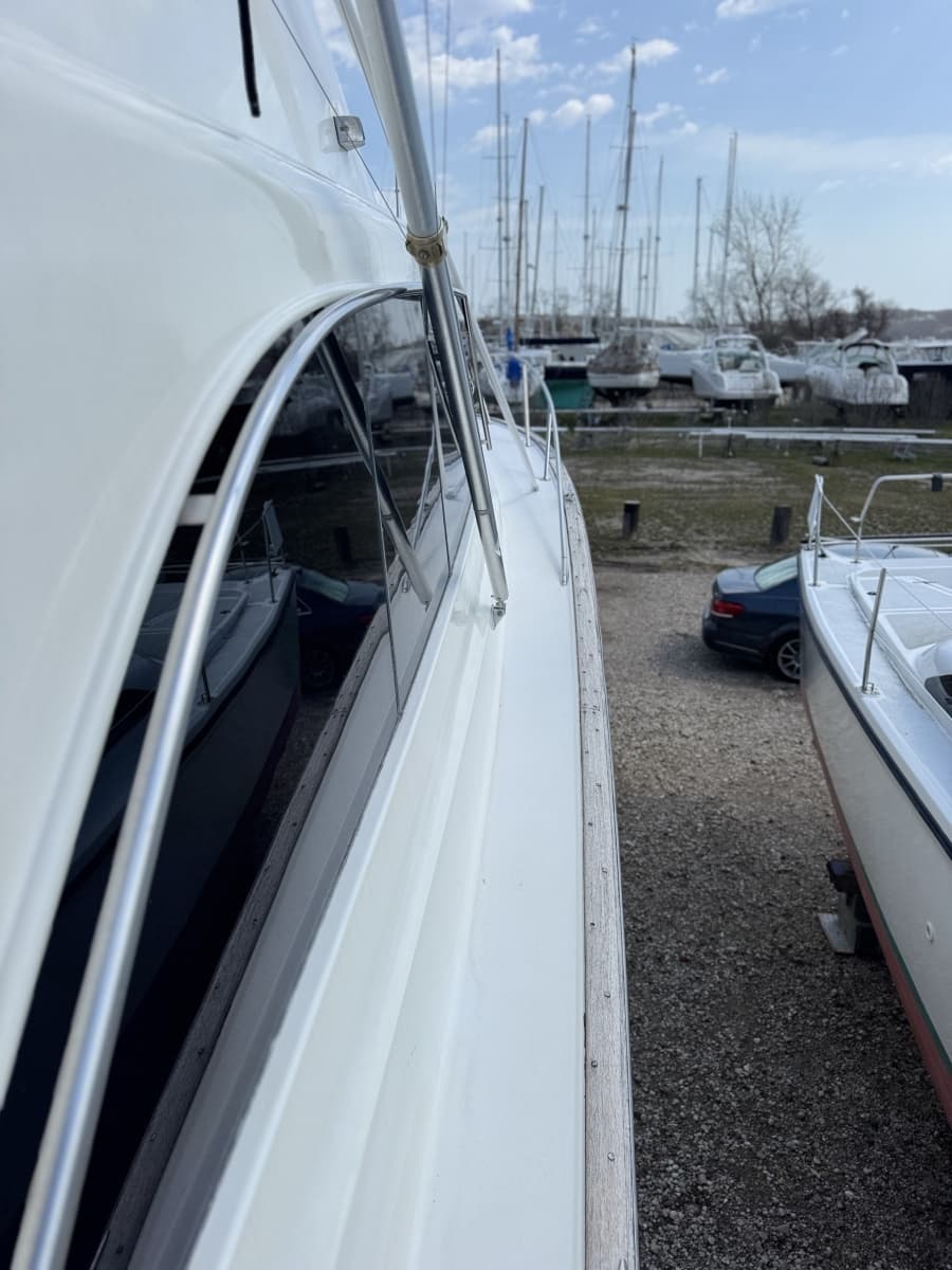 1988 Ocean Yachts 44 SS