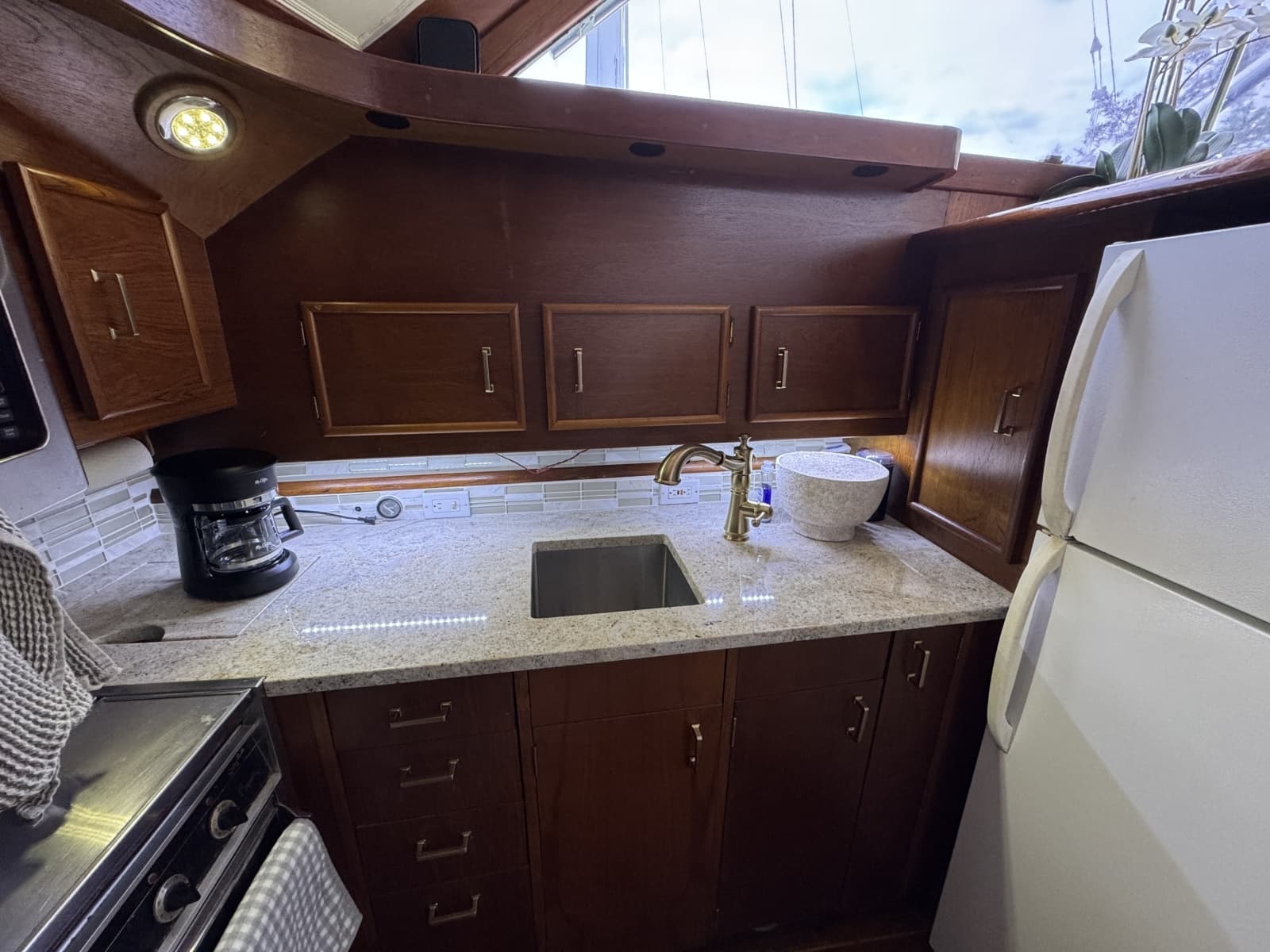 1988 Ocean Yachts 44 SS