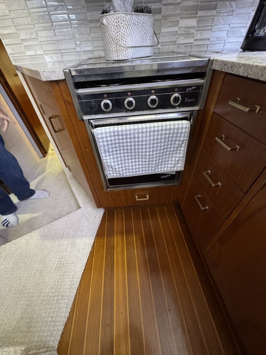 1988 Ocean Yachts 44 SS