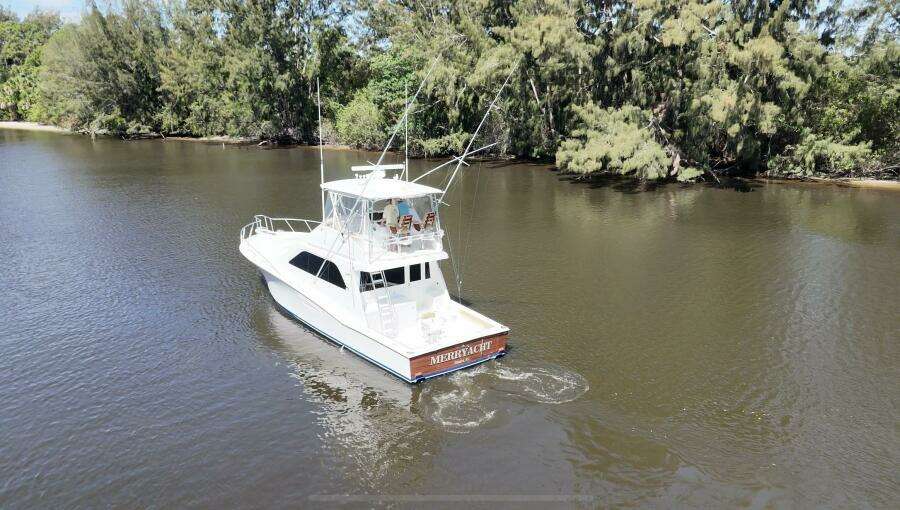 2004 Cabo 48 Flybridge