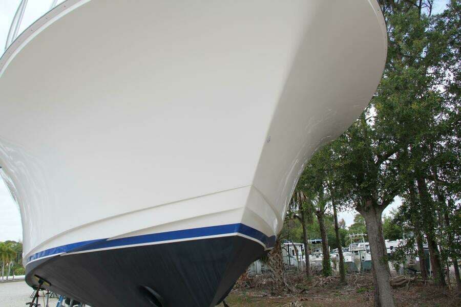 2004 Cabo 48 Flybridge