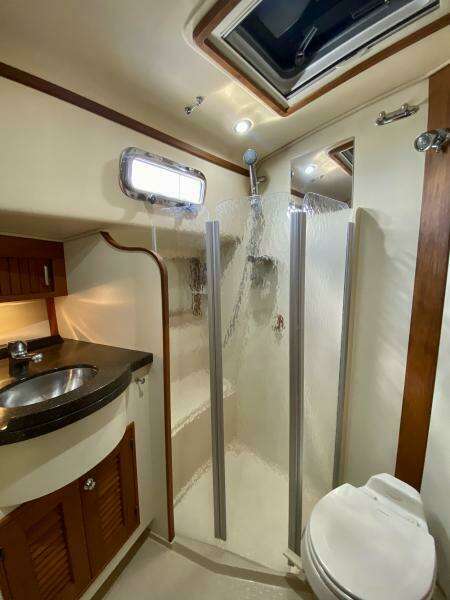 2006 Island Packet 440