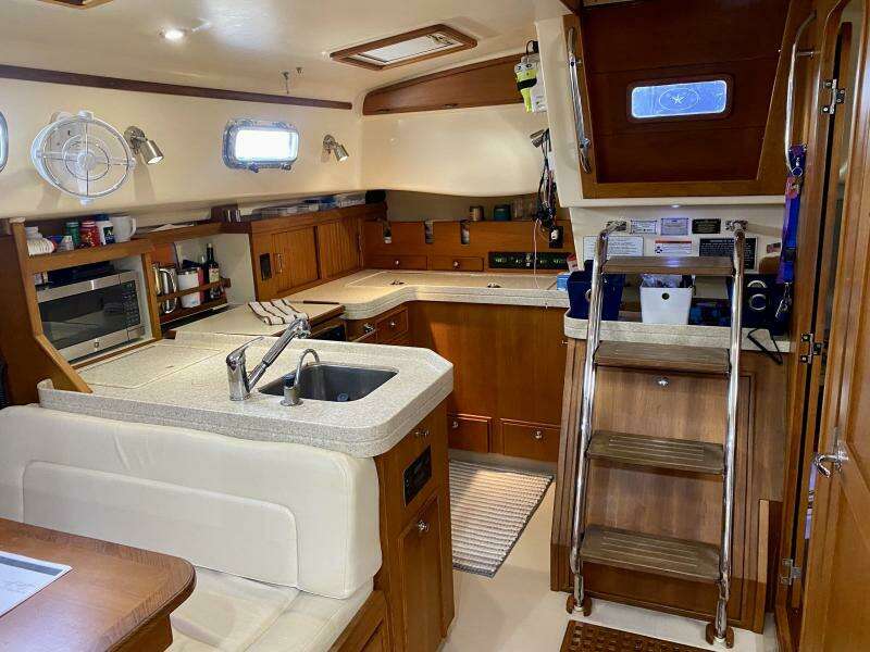 2006 Island Packet 440