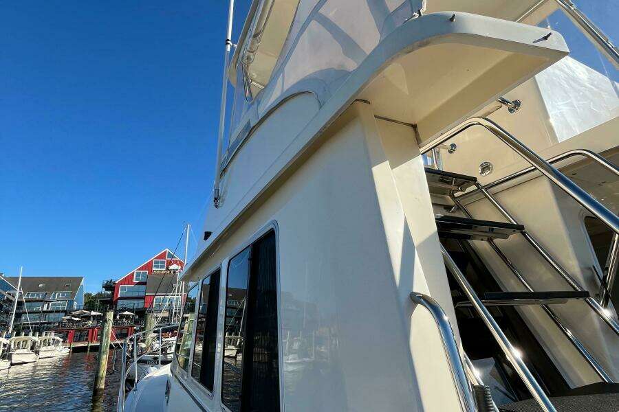 2006 Sabreline 36 Flybridge
