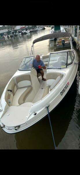 2019 Stingray 208 LS