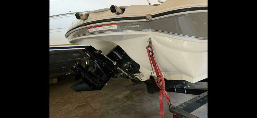 2019 Stingray 208 LS