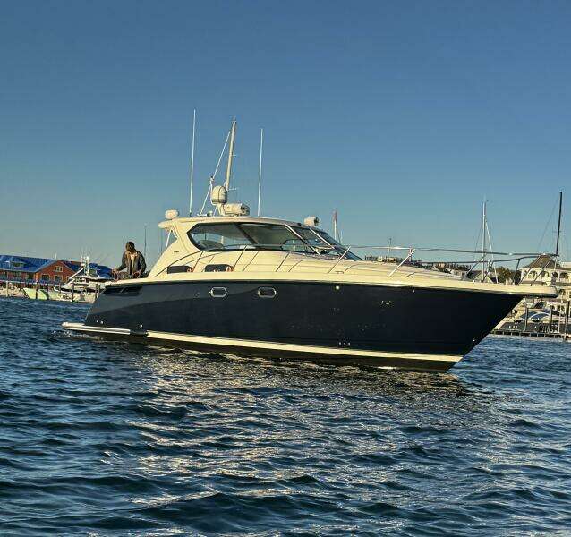 2006 Tiara Yachts 