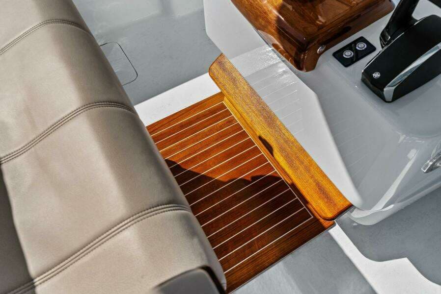 2024 Custom Center Console 26 High Ground Boatworks