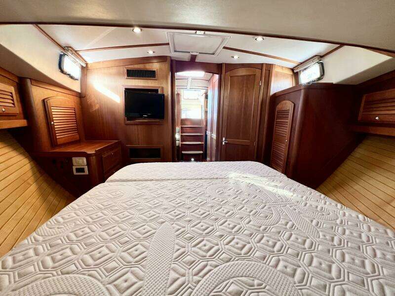 2006 Sabre 38 Hard Top Express