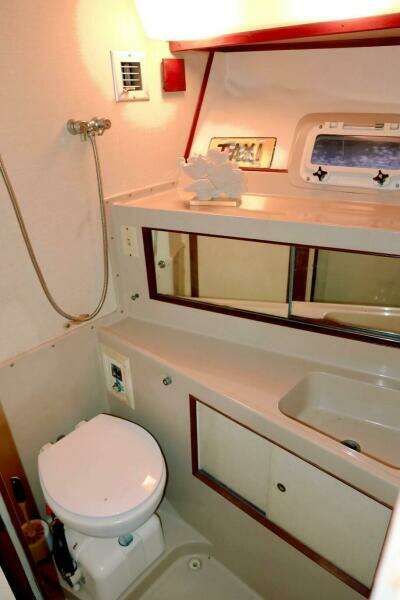 1984 Bertram 46 Convertible