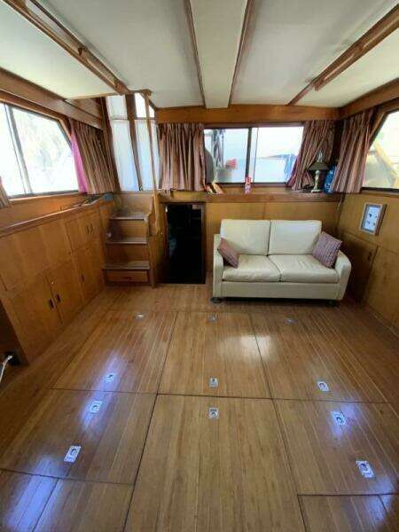 1987 President 41 Double Cabin Motor Yacht