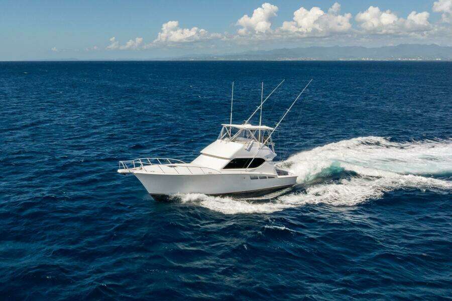 2005 Hatteras 50 Convertible