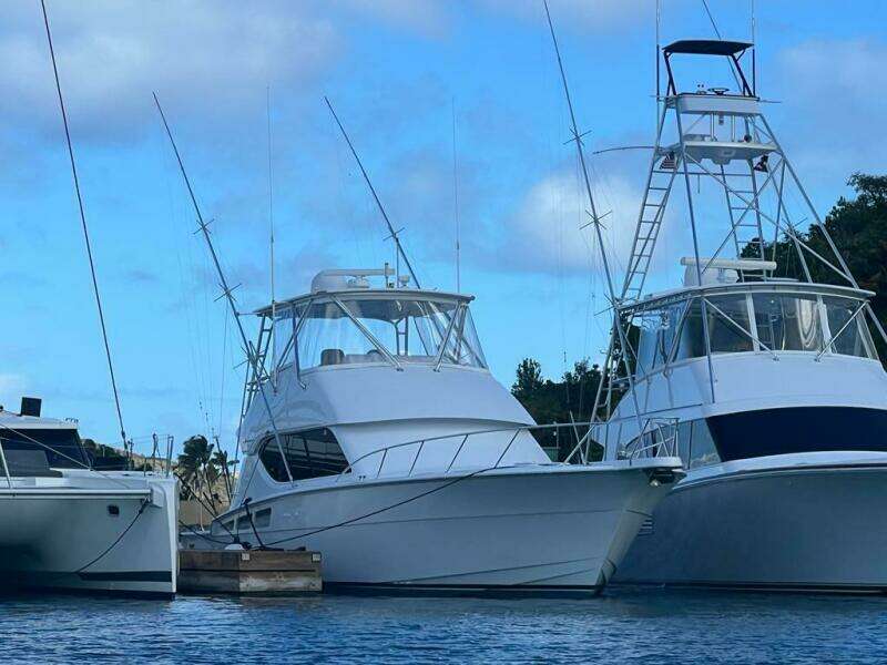 2005 Hatteras 50 Convertible