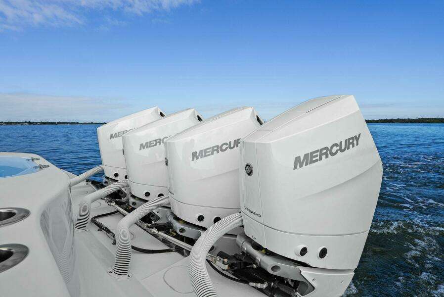 2023 Yellowfin 39 Offshore