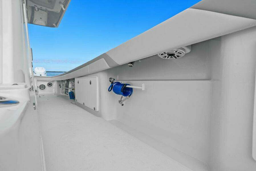 2023 Yellowfin 39 Offshore