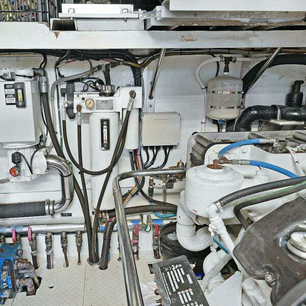 2003 Hargrave Sky Lounge