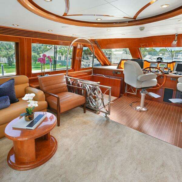 2003 Hargrave Sky Lounge