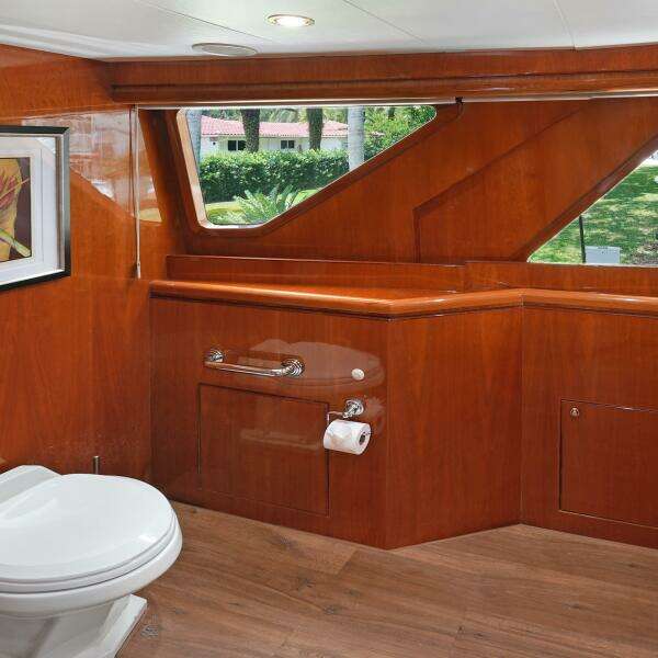 2003 Hargrave Sky Lounge