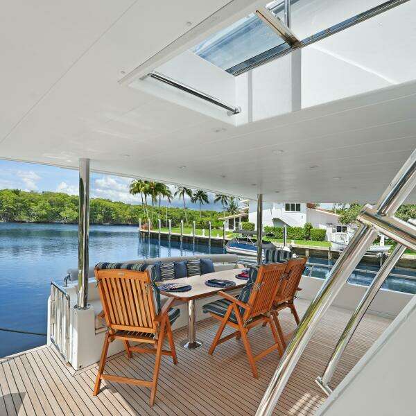 2003 Hargrave Sky Lounge