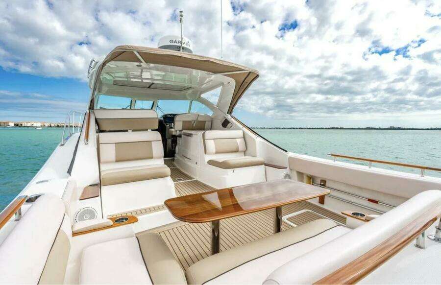 2013 Tiara Yachts 36 Coronet