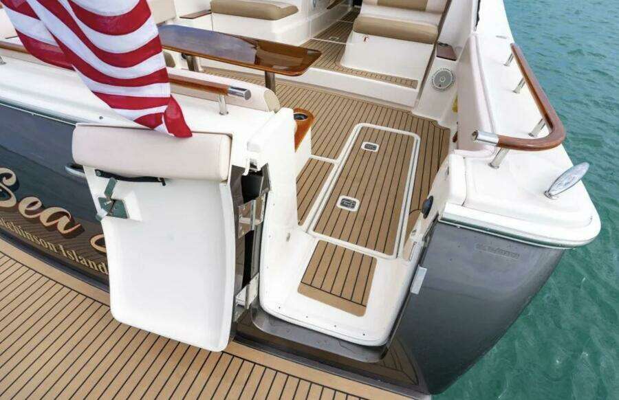 2013 Tiara Yachts 36 Coronet