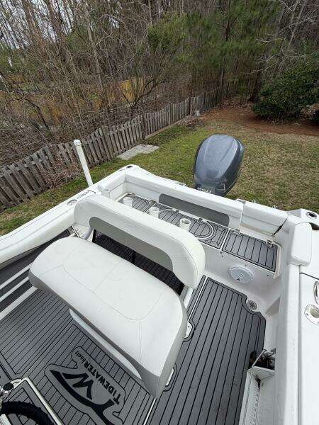 2015 Tidewater 230 LXF