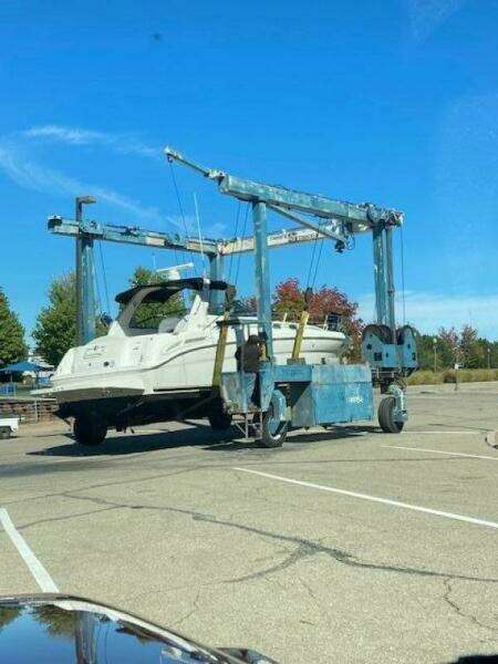 2001 Sea Ray 380 Sundancer