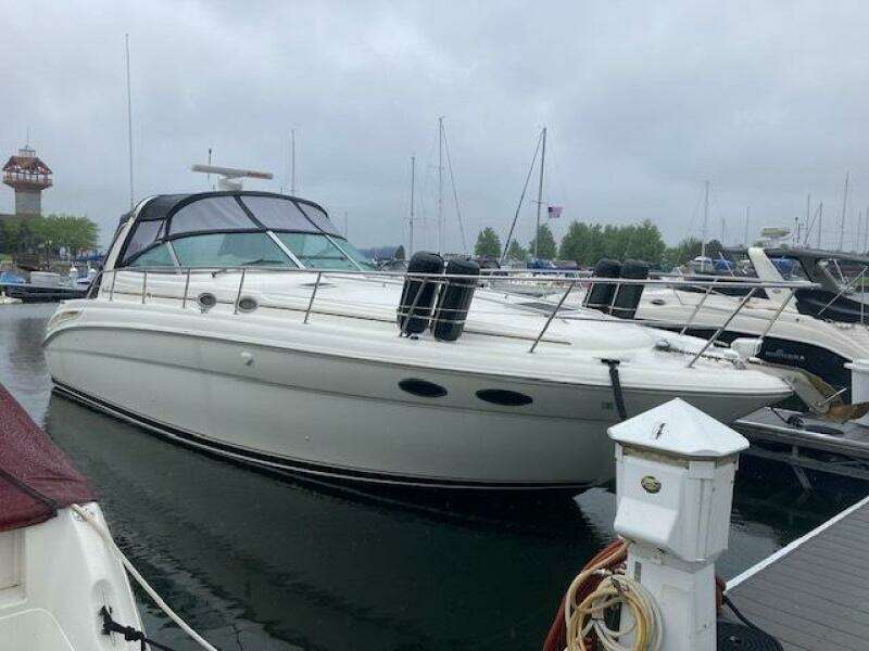 2001 Sea Ray 380 Sundancer