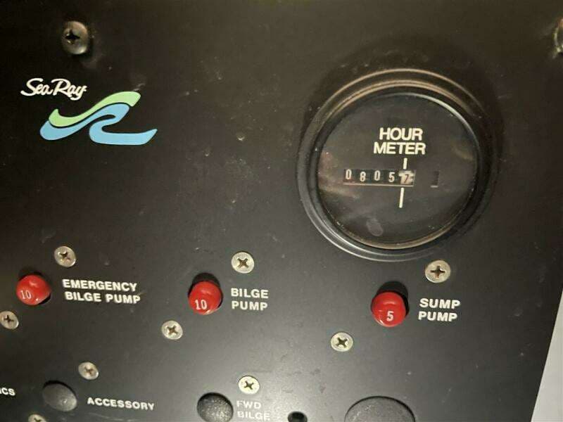 1993 Sea Ray 300 Weekender