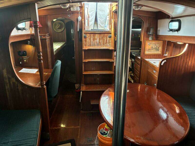 1983 Vagabond 42 Ketch