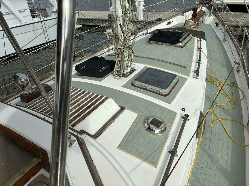 1983 Vagabond 42 Ketch