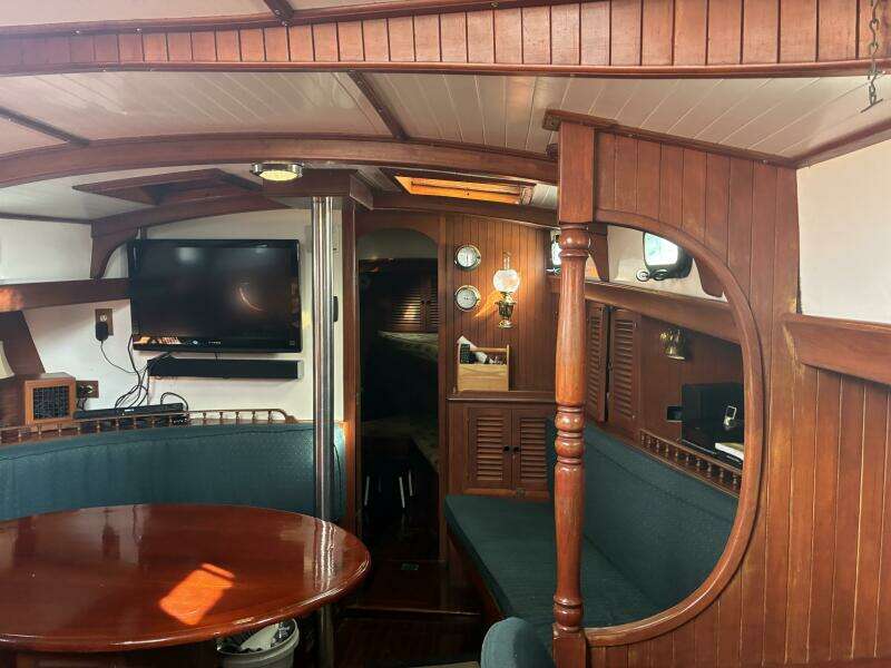 1983 Vagabond 42 Ketch