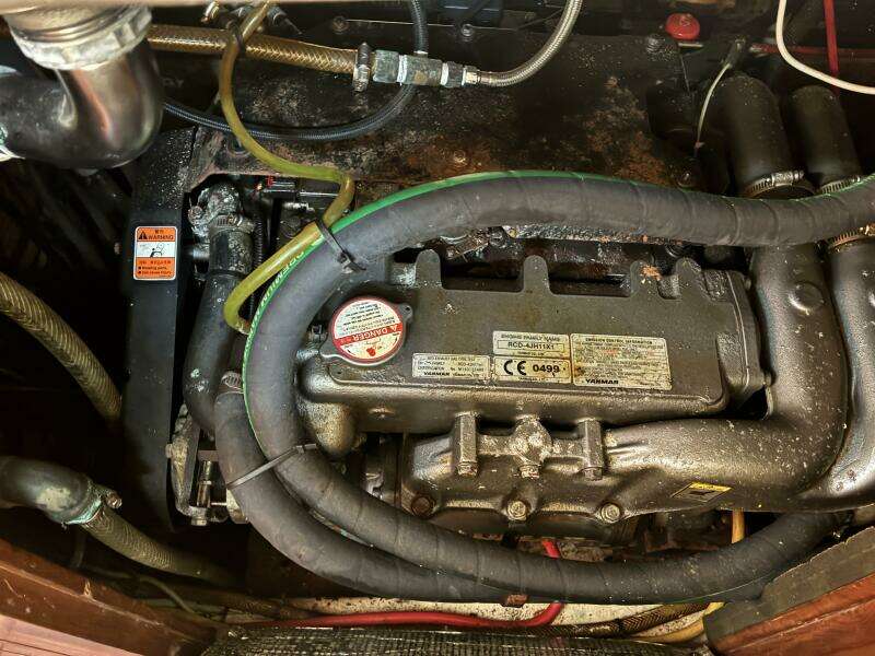 1983 Vagabond 42 Ketch