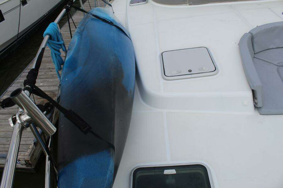 2004 Lagoon 43 Power Cat