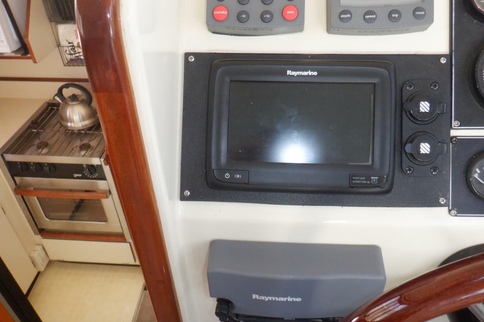 2004 Camano 31 Troll