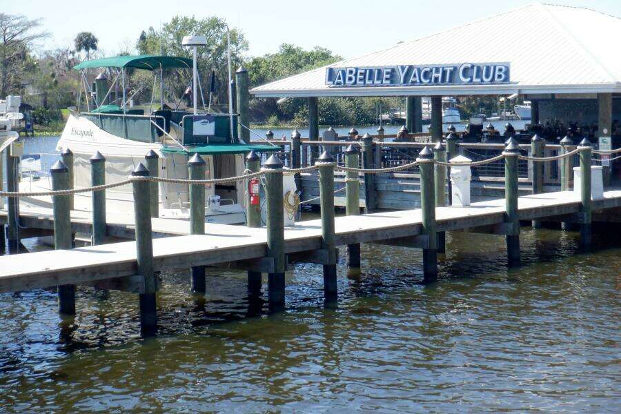 2004 Camano 31 Troll