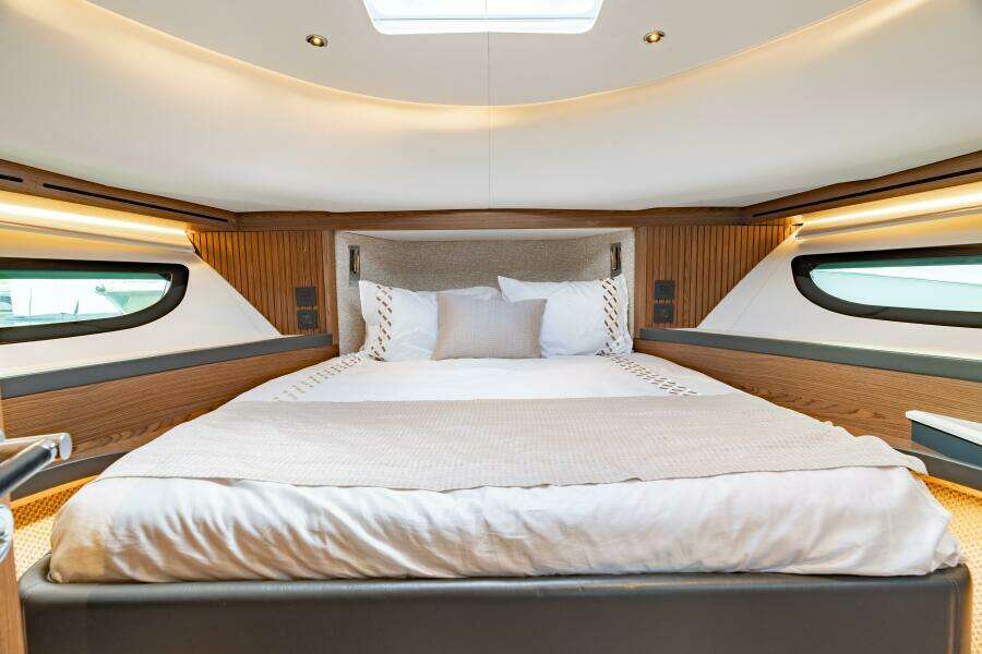 ECLIPSE 505 Shadow - 