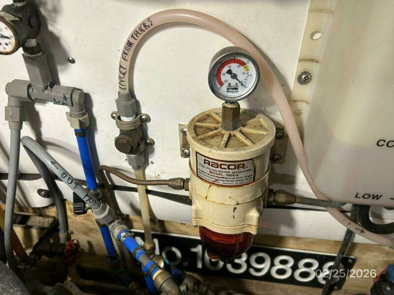 42' Jefferson generator Racor fuel filter
