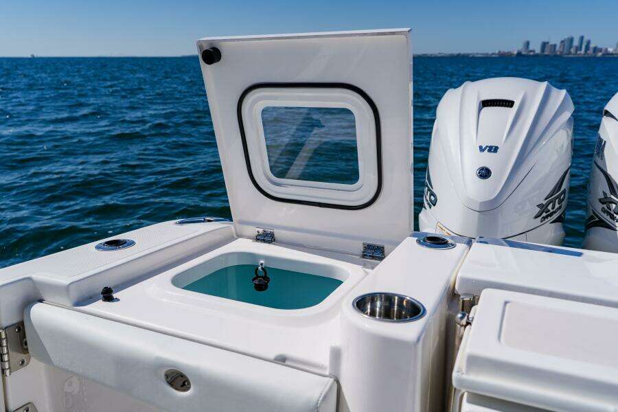 2022 Pursuit S 378 Sport