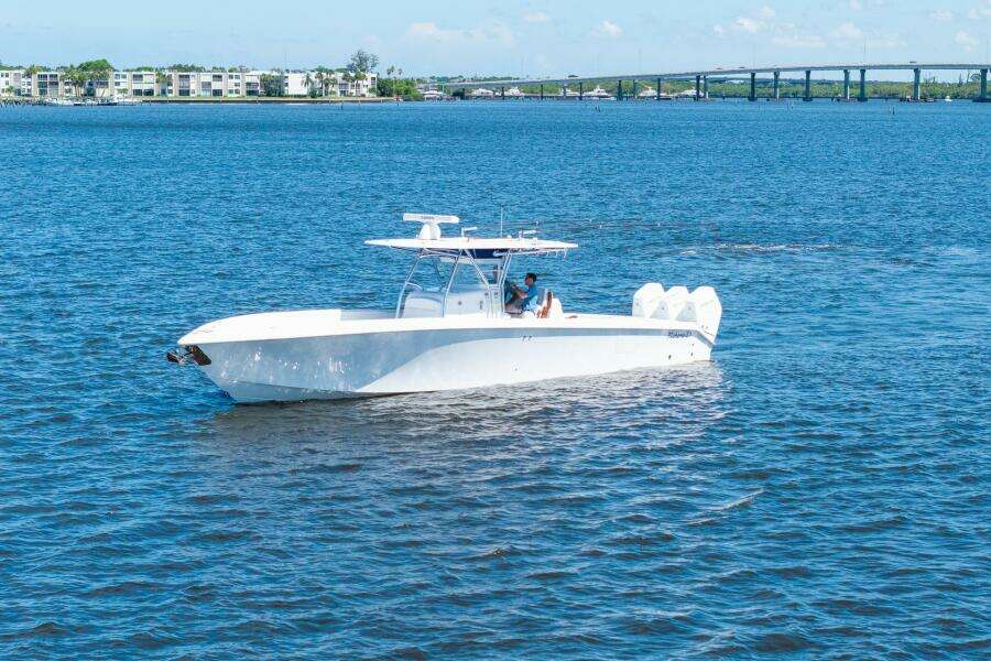 Bahama 41 - Tangaroa - 