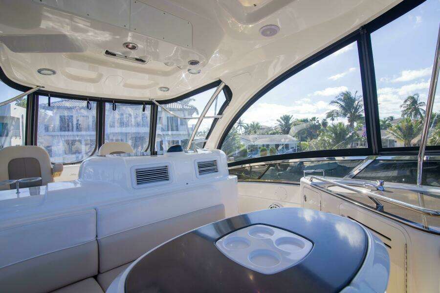 Sea Ray 52 - Exodus - Flybridge 