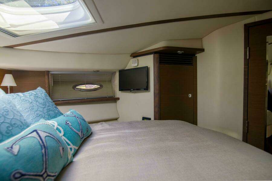 Sea Ray 52 - Exodus - Stateroom