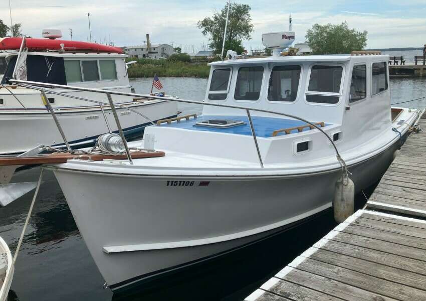 2000 Harvey Boat Works Seaworthy 28