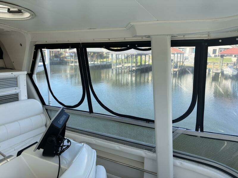 Carver 455 Aft Cabin