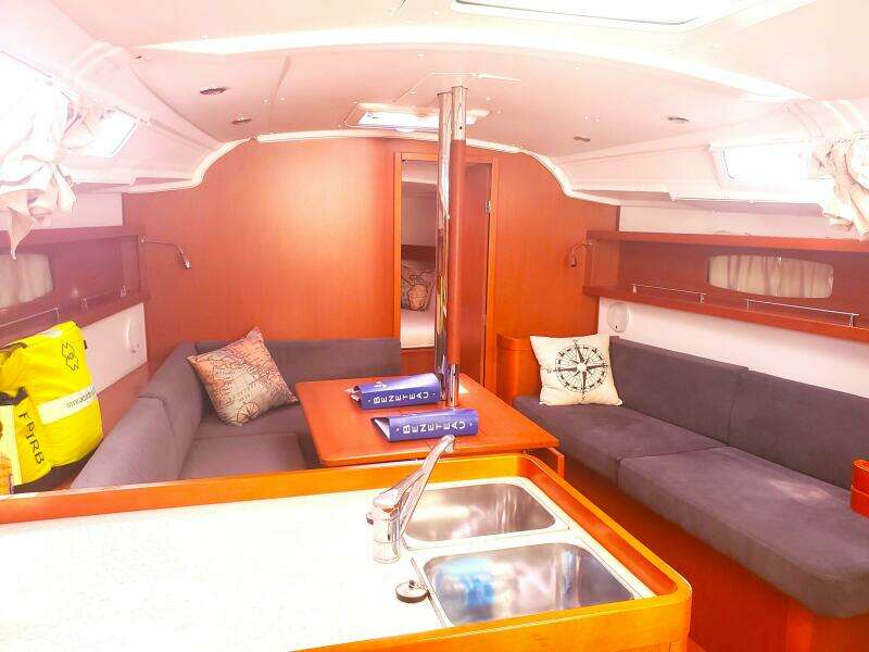 2015 Beneteau Oceanis