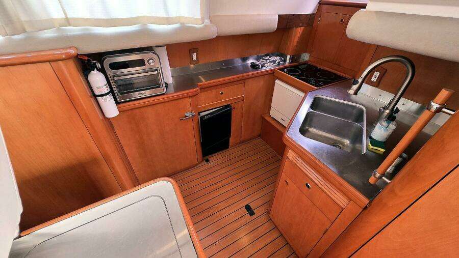 Galley Starboard Aft