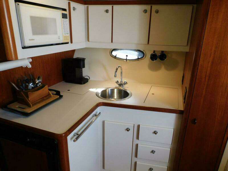 1995 Tiara Yachts 3500 Express