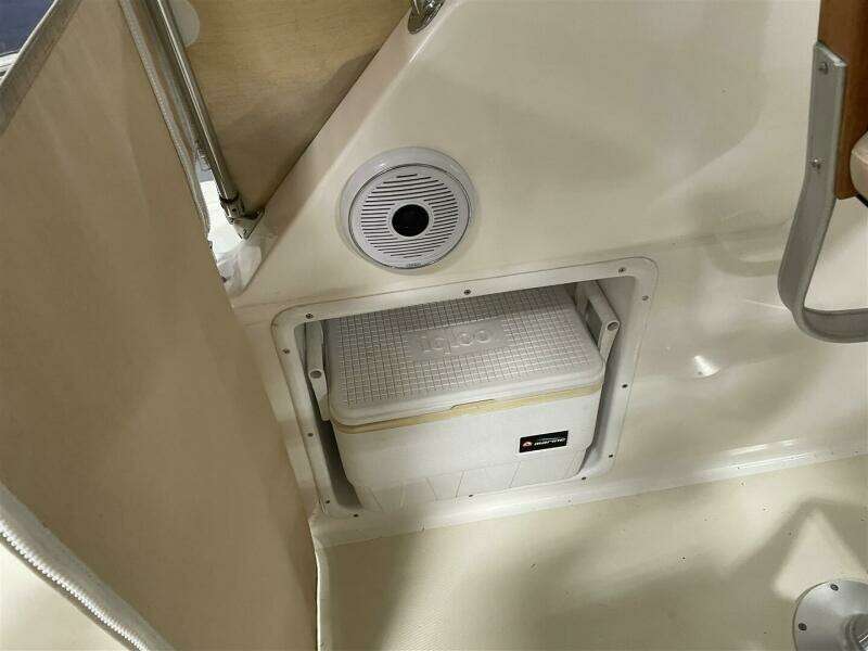 2005 Hunt Yachts 25 Surfhunter