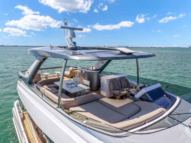 2025 Azimut 78 FLY