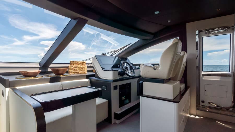 2025 Azimut 78 FLY
